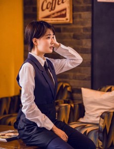 王子咖啡店8月上线 徐璐为角色挑战短发假小子造型