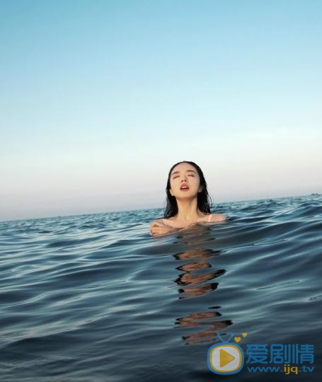 叶芸菲水中写真 叶芸菲高清写真_叶芸菲高清剧照