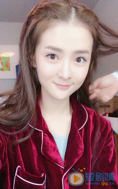 我的青春也灿烂李丽莉是谁演的？李丽莉扮演者梦秦个人资料、写真及生活照欣赏