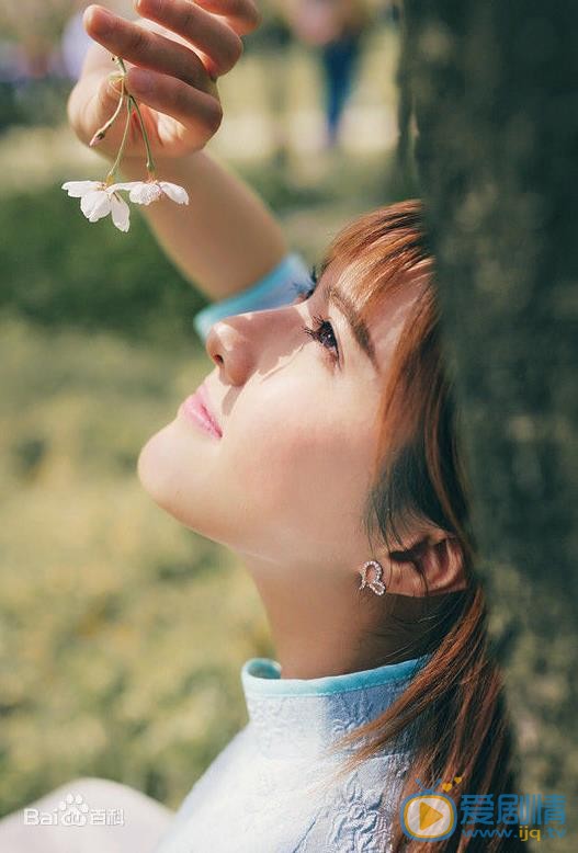 范雨彤唯美街拍 范雨彤唯美街拍